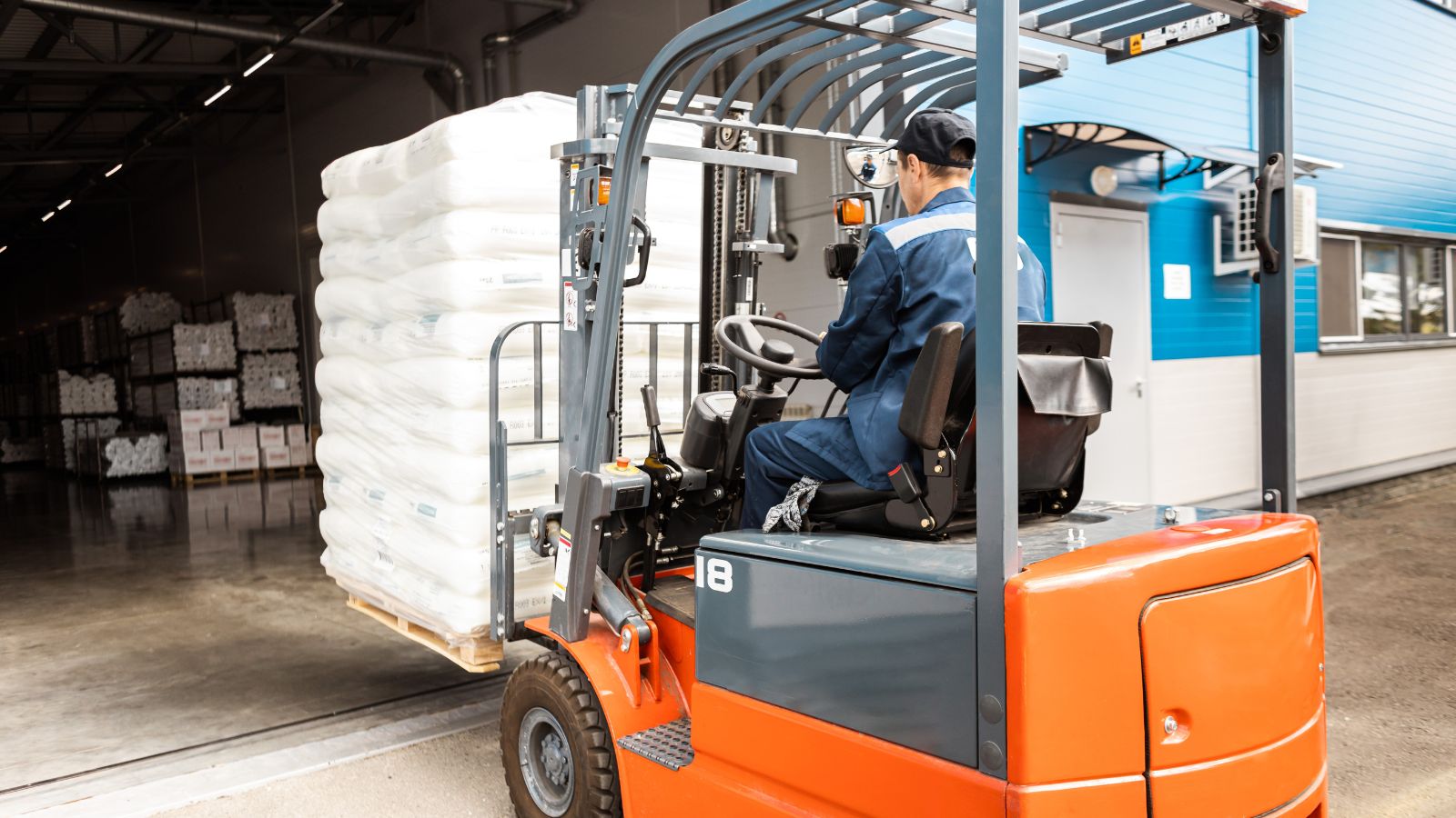 How to Keep Your MHE Safe and Efficient in Extreme Heat