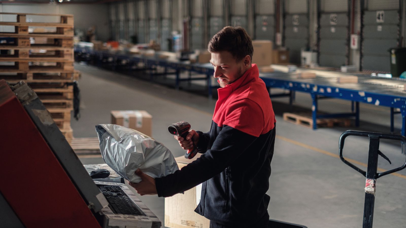 Pick and Pack Services Explained: Streamlining Efficient Order Fulfillment