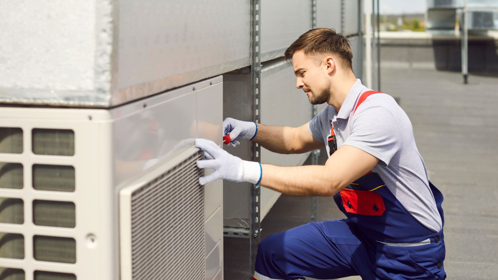 Warehouse Energy Efficiency Tips for Fall and Winter
